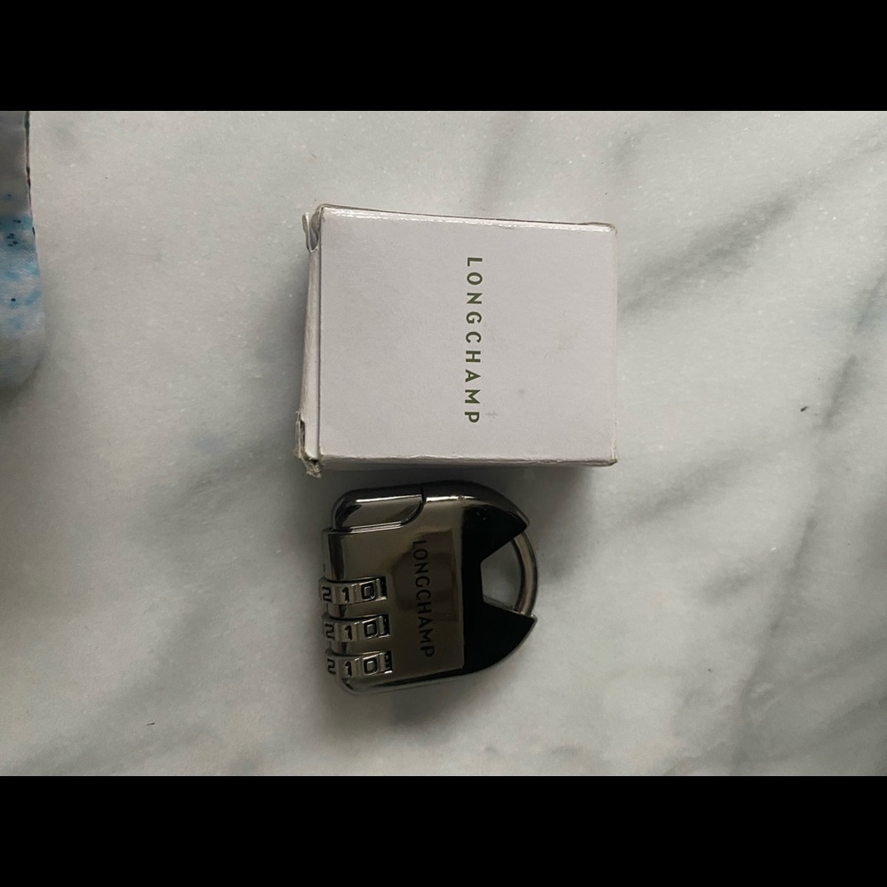 ❣️Longchamp LE FOULONNE  Wheeled Carry-On❣️ - Picture 13 of 13